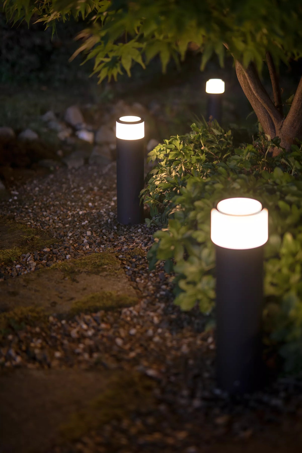Calla Large outdoor pedestal