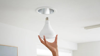Essential BR30 - E26 smart bulb - 650 lm - 7.2W
