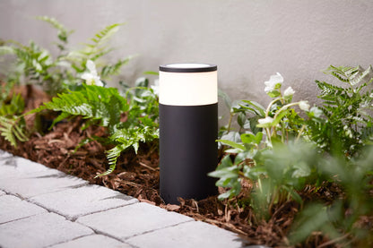 Calla Outdoor bollard